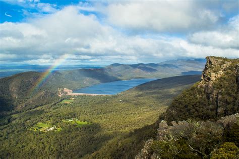 gramplin|Guide to the Grampians .